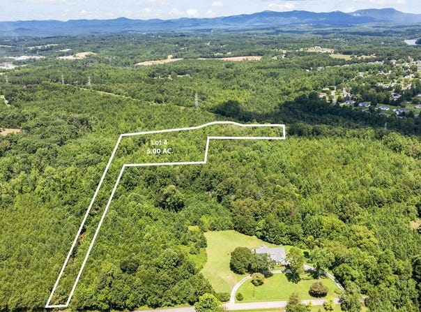 Center Drive, Taylors, SC 29687