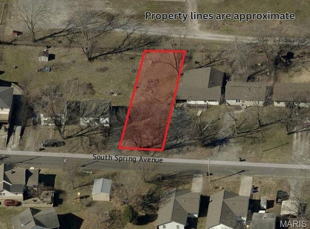 325 S Spring Street, Cape Girardeau, MO 63703