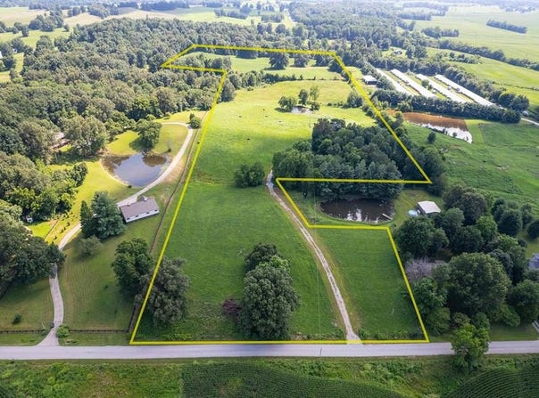 5900 B Ditto Rd, Philpot, KY 42366