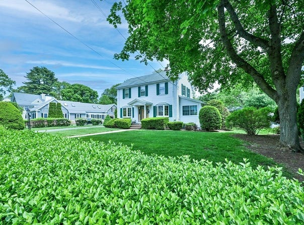 246 Manning St, Needham, MA 02492