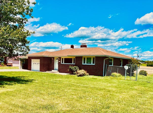 768 US HWY 45, Norris City, IL 62869