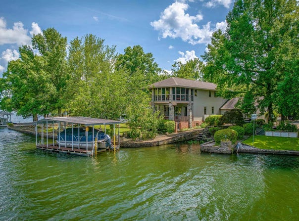 90 Marinero Way, Hot Springs Village, AR 71909
