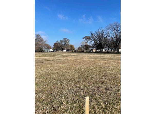 0000 Silver St, Haven, KS 67543
