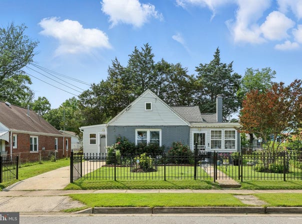 6836 STANDISH DRIVE, HYATTSVILLE, MD 20784