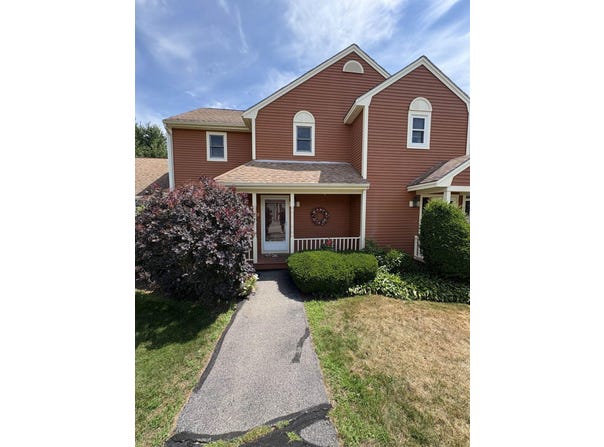 92 Katie Lane, Dover, NH 03820