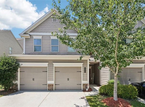 3377 Castleberry Village Circle, Cumming, GA 30040
