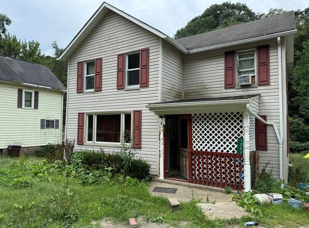 1201 Riverside dr, Oil City, PA 16301