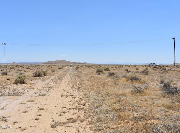 Hwy 58 & Vic 15th St E, Mojave, CA 93501