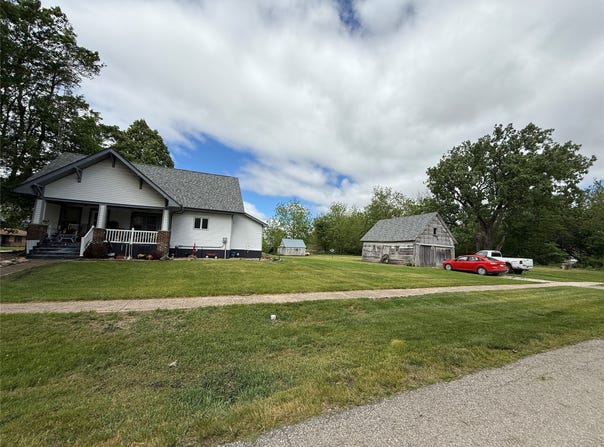 604 3rd Street, Fontanelle, IA 50846