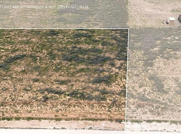 14518 E County Rd 139, Stanton, TX 79706