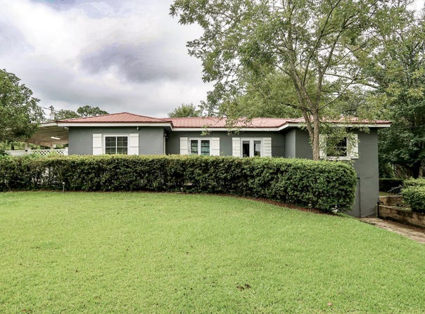 2335 N 7th Ave., Laurel, MS 39440