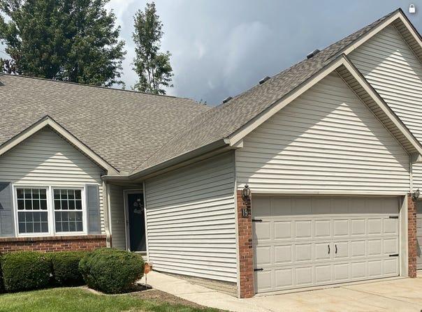 19 Crystal Court, Bloomington, IL 61704