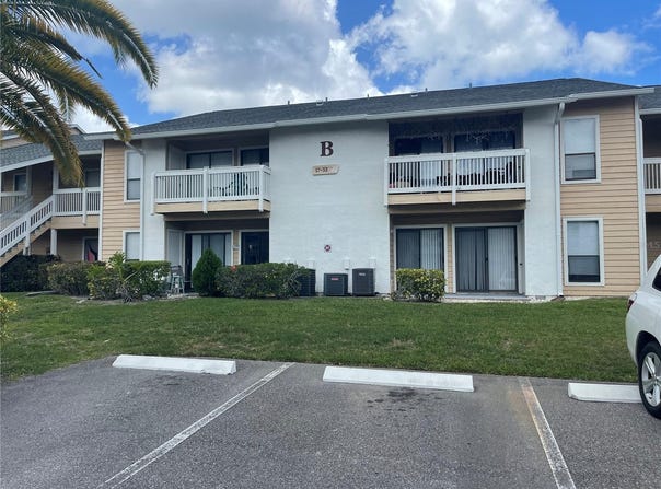 455 ALT 19 S, PALM HARBOR, FL 34683