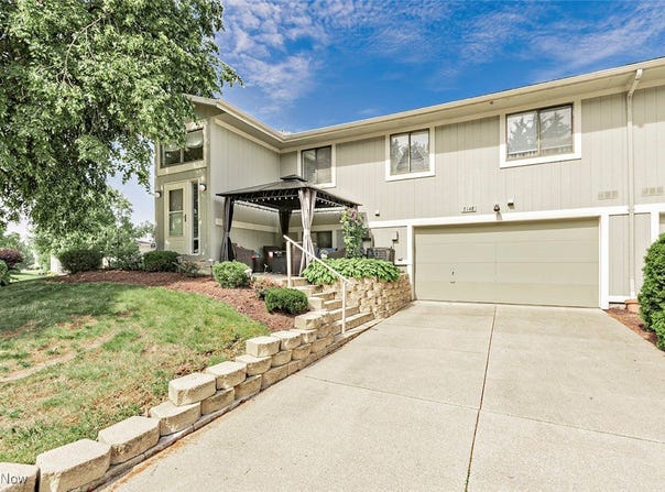 7148 N Brewster Place, Concord, OH 44077