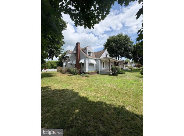 301 FAYETTE STREET S, SHIPPENSBURG, PA 17257
