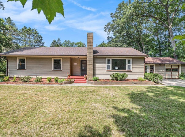 8539 Mohawk Court, Montague, MI 49437