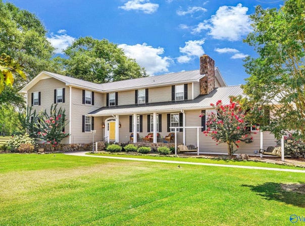 1152 Floyd Drive, Boaz, AL 35957