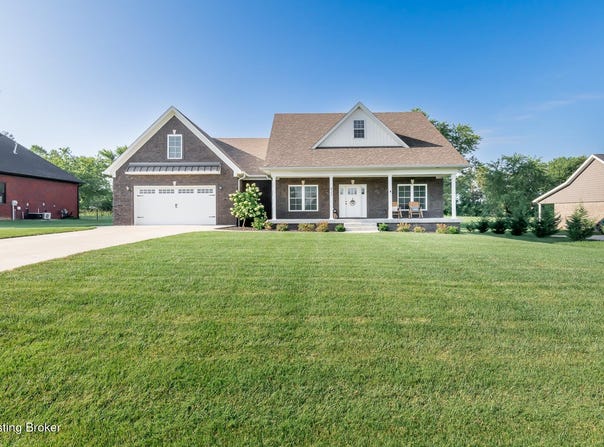 421 Robin Way, Shepherdsville, KY 40165