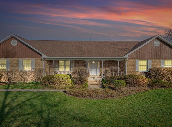 39935 N Prairie View Drive, Wadsworth, IL 60083