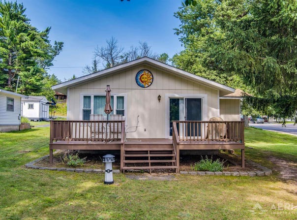 1998 N Ogemaw Trail, West Branch, MI 48661