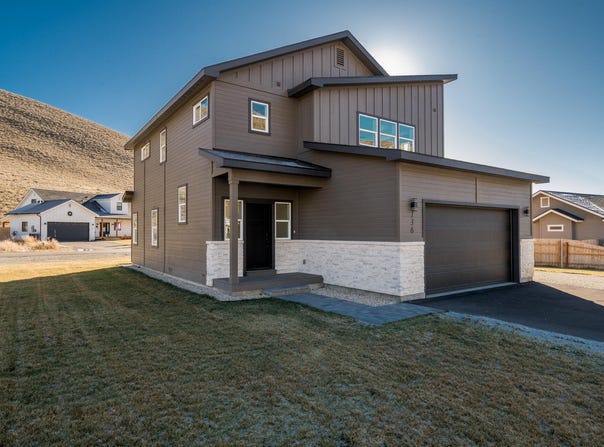 136 Cowcatcher Loop, Bellevue, ID 83313