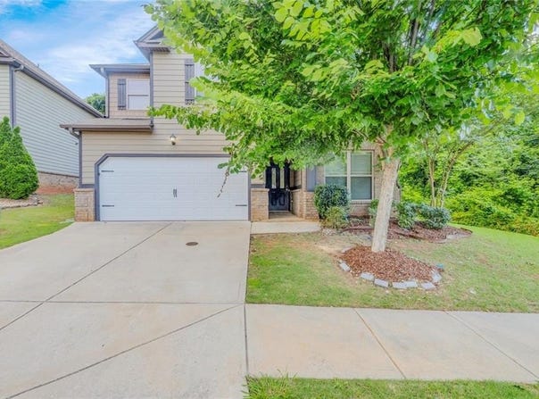 121 Escalade Drive, Mcdonough, GA 30253