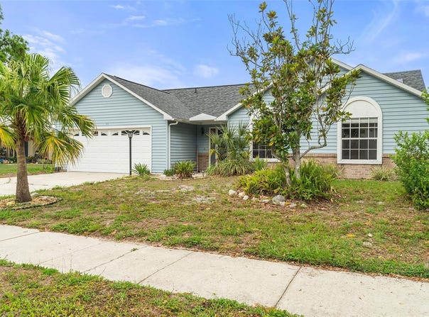 20 MACON WAY, ST CLOUD, FL 34769