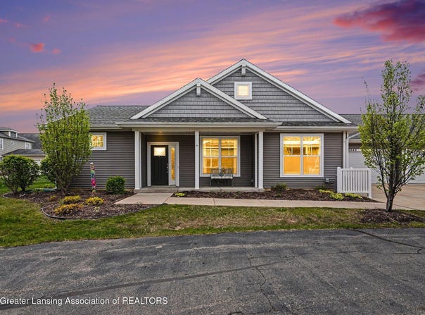 3340 Hamlet Circle, East Lansing, MI 48823