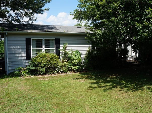 871 Broken Arrow Circle, Austin, KY 42123