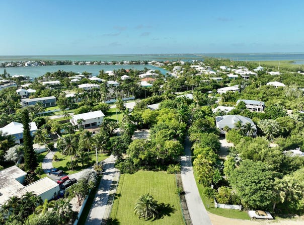 132 Sugarloaf Drive, Sugarloaf Key, FL 33042