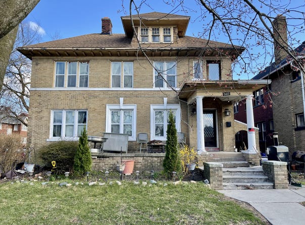 2431 Pingree Street, Detroit, MI 48206