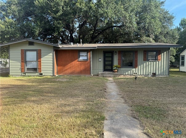 Victoria, TX 77901