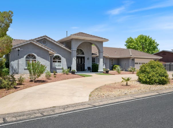 985 E Fort Pierce DR, St George, UT 84790