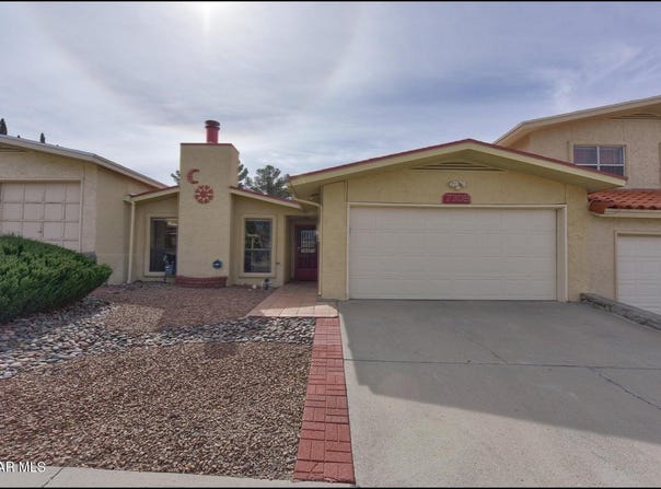 730 ESPADA Drive unit: B, El Paso, TX 79912