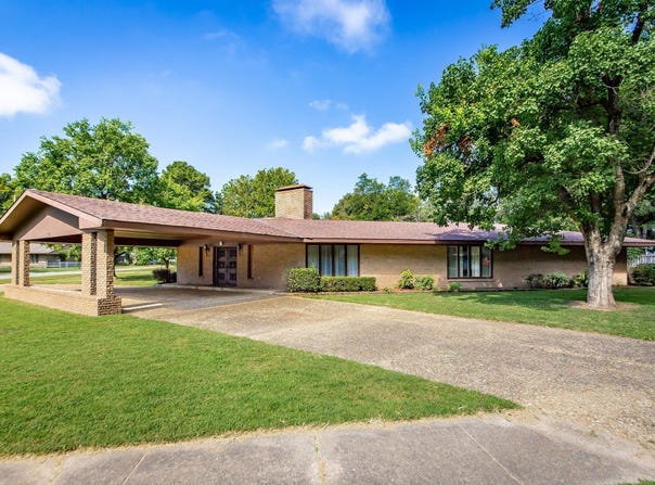 314 SE 5th Street, England, AR 72046-2128