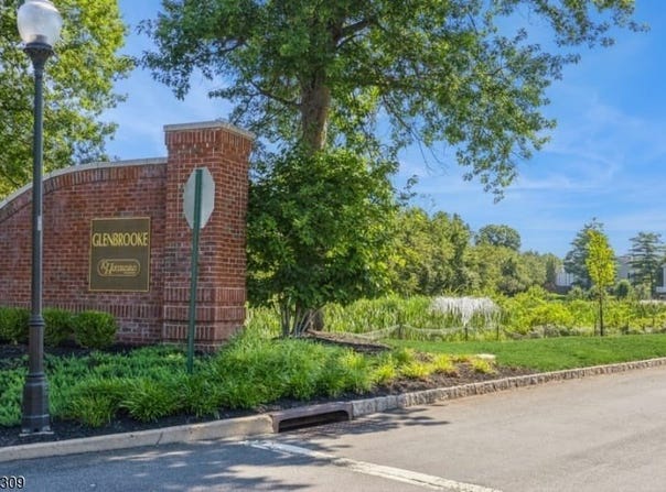 311 Strull Ct, Bridgewater Twp., NJ 08807