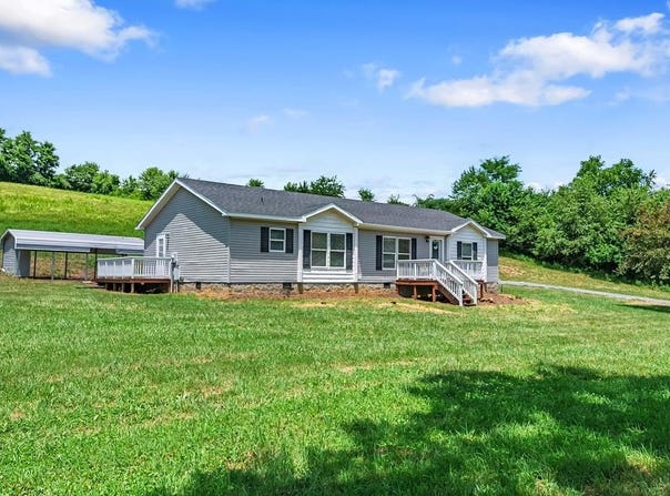 720 Blue Hills Rd, Glade Spring, VA 24340