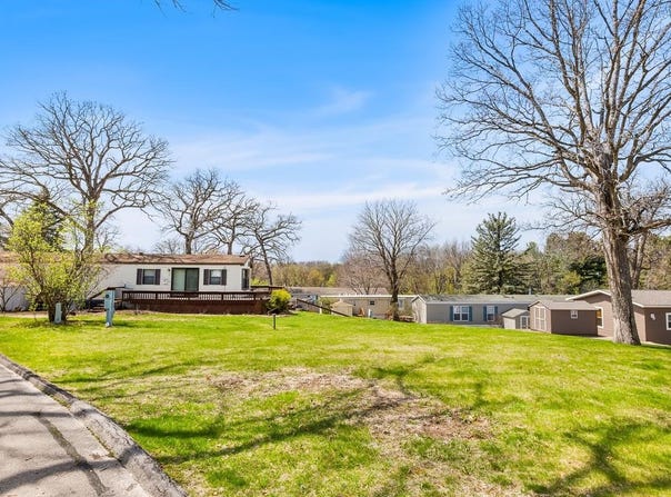 W1325 Spring Grove Road, Ripon, WI 54971