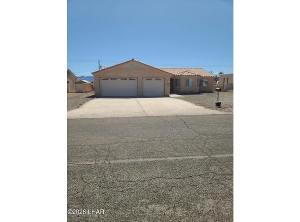 2700 Inca Dr, Lake Havasu City, AZ 86406
