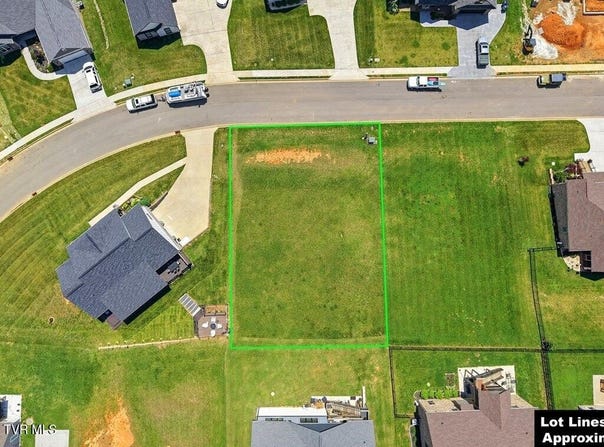 3132 Bridgewater Boulevard, Morristown, TN 37814