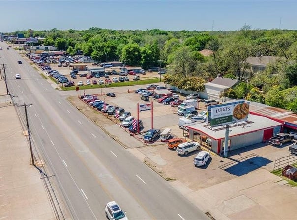 2925 Franklin Avenue, Waco, TX 76710