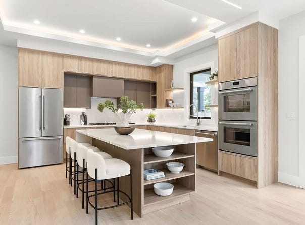 69-71 Lincoln St, Newton, MA 02461