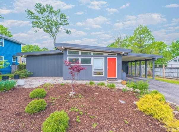 500 S Arbutus Drive, Bloomington, IN 47401