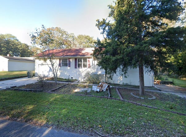 1106 Ruth Landolina Drive, Hanahan, SC 29410