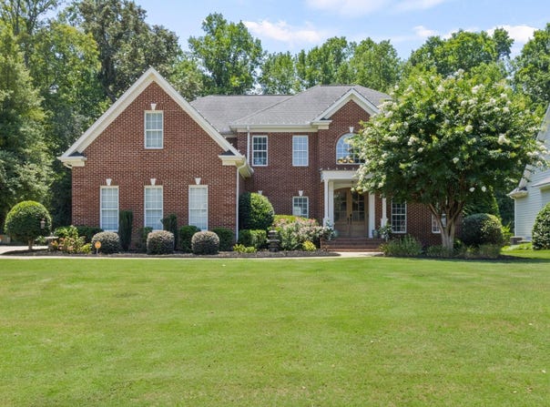 215 Huddersfield Drive, Simpsonville, SC 29681