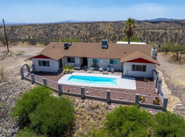 888 Cree Lane, Rio Rico, AZ 85648