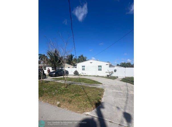 2615 Liberty St, Hollywood, FL 33020