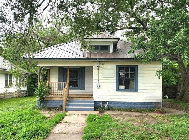 305 E Forest Street, Girard, KS 66743