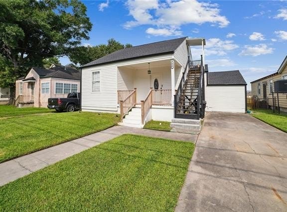 616 LEBEAU Street, Arabi, LA 70032