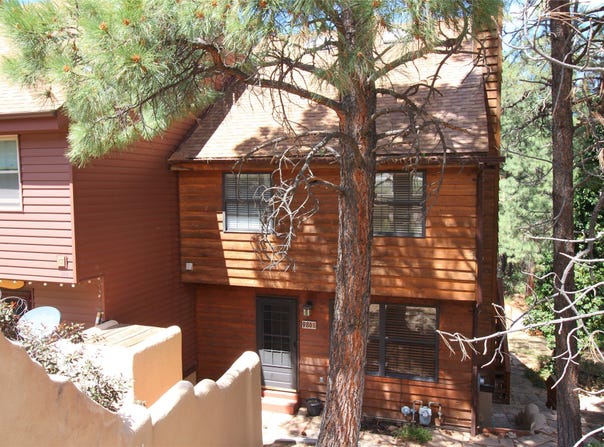 986 Alamo Road, Los Alamos, NM 87544